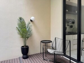 Terrace/patio - New Stylish 3BR Villa with pool in Batu (Tlekung)