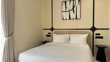 3 habitaciones, acceso a internet y ropa de cama