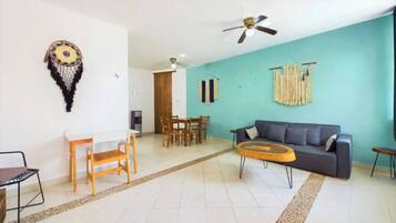 Apartment, 2 Bedrooms, Patio | Living area