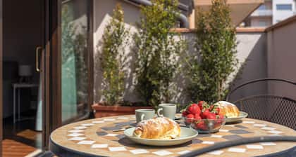 SAVOIA 173 APARTMENT in the center with reserved parking, a few kilometers from the sea.