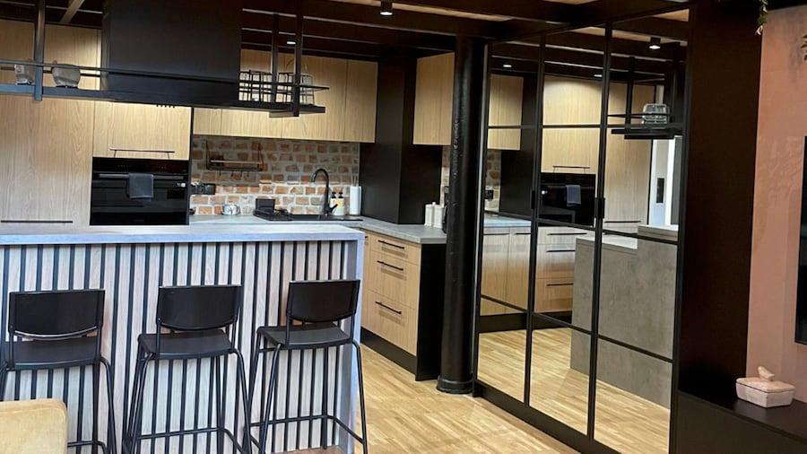 A Comfortable Apartment in the Heart of the City