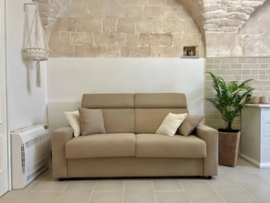 Fernseher, Kamin
