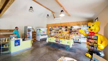 Gift shop