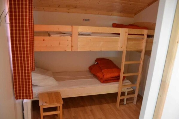 2 bedrooms, WiFi