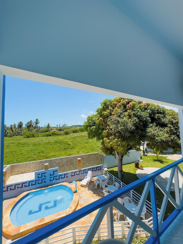 Superior Suite, Balcony, Garden View | Living area