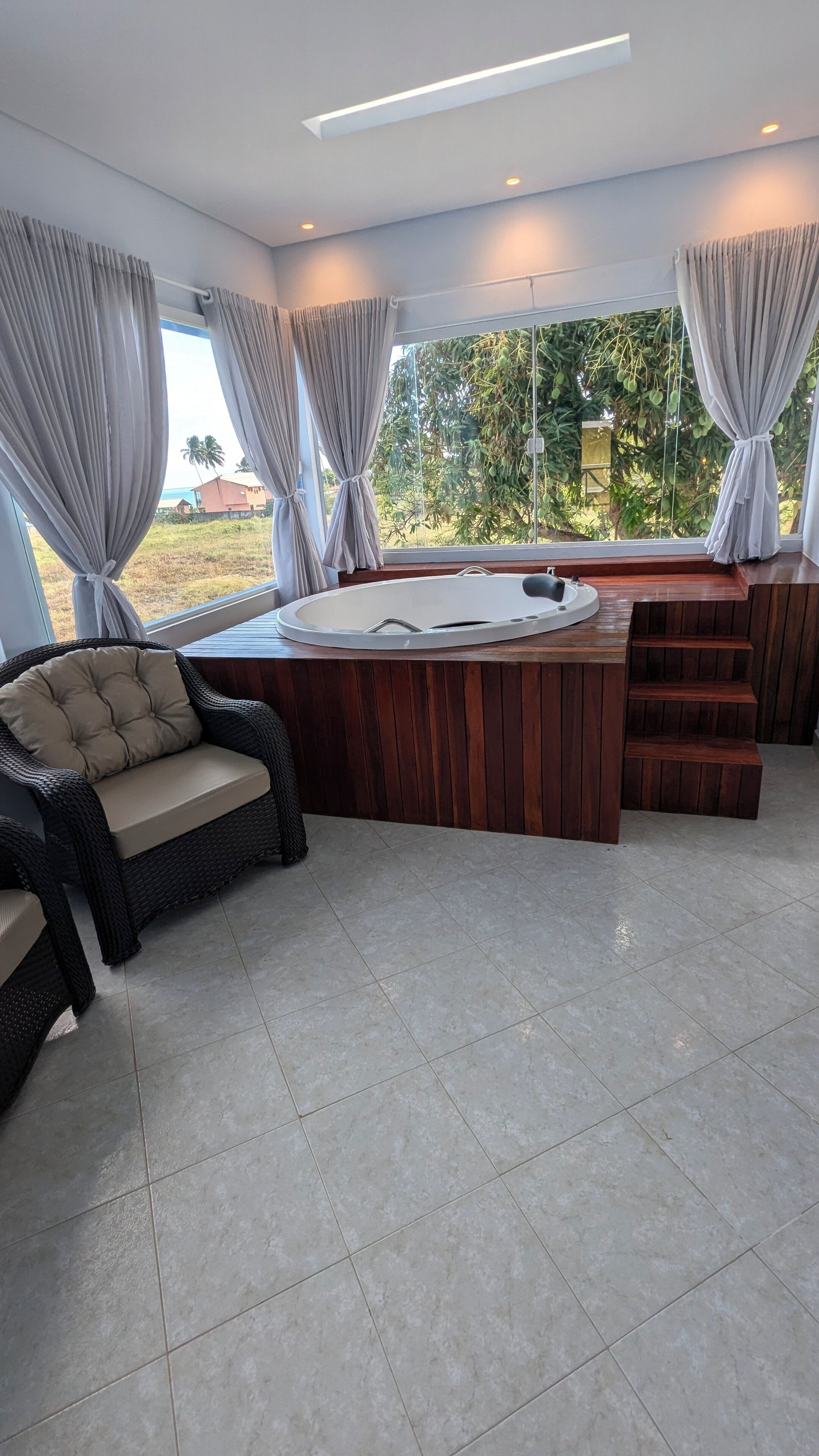 Bồn tắm spa riêng