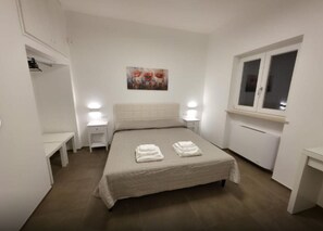 1 dormitorio, wifi, ropa de cama