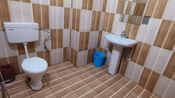 Classic Double Room | Free WiFi