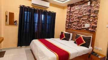 Classic Double Room | Free WiFi