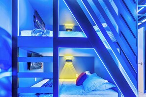 5 Schlafzimmer, Reisekinderbett, WLAN, Bettwäsche