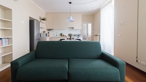 公寓 (1 Bedroom) | 起居區 | 電視