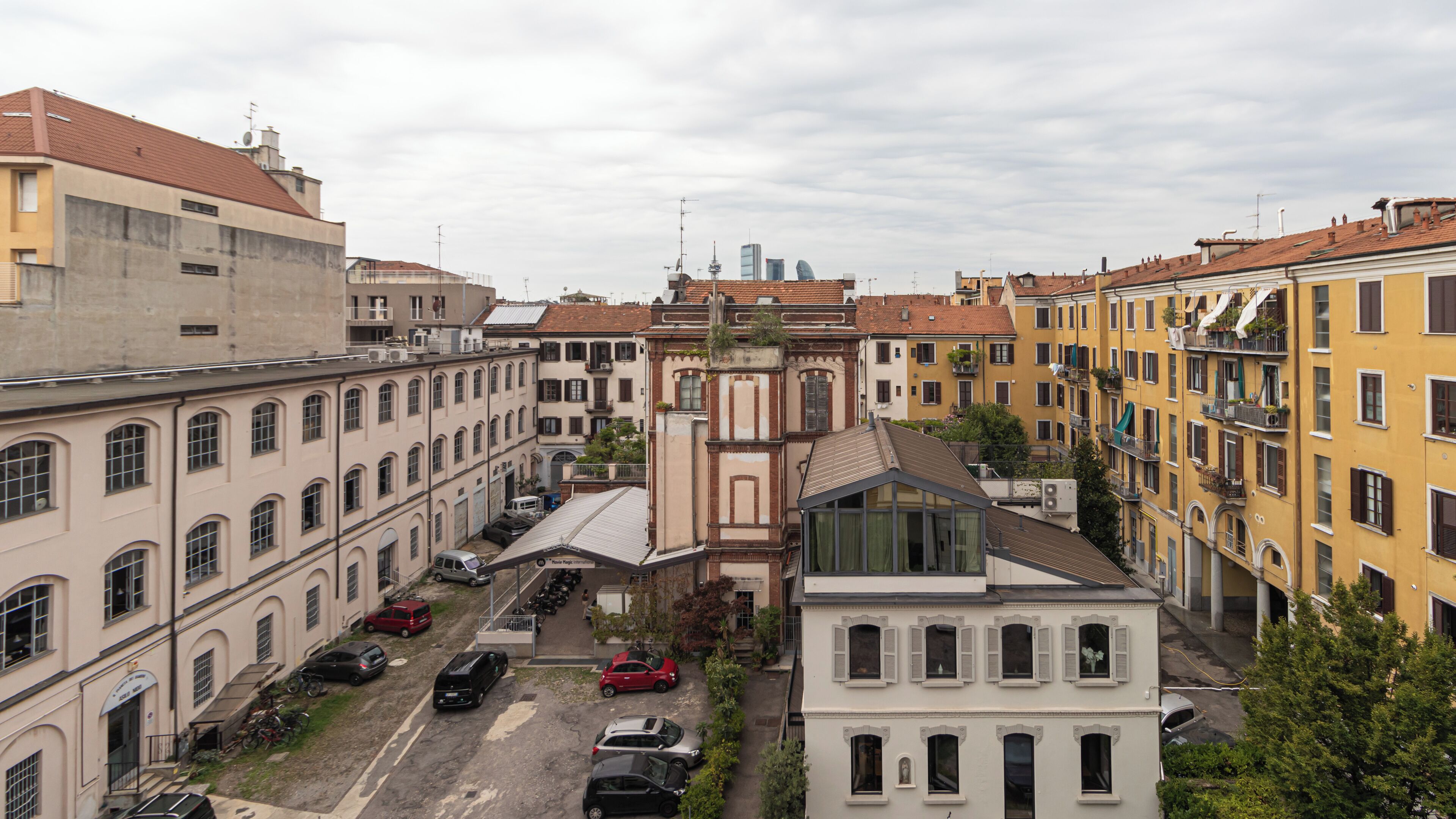 Apartment (1 Bedroom) | Balkon