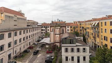 Apartment (1 Bedroom) | Balcony