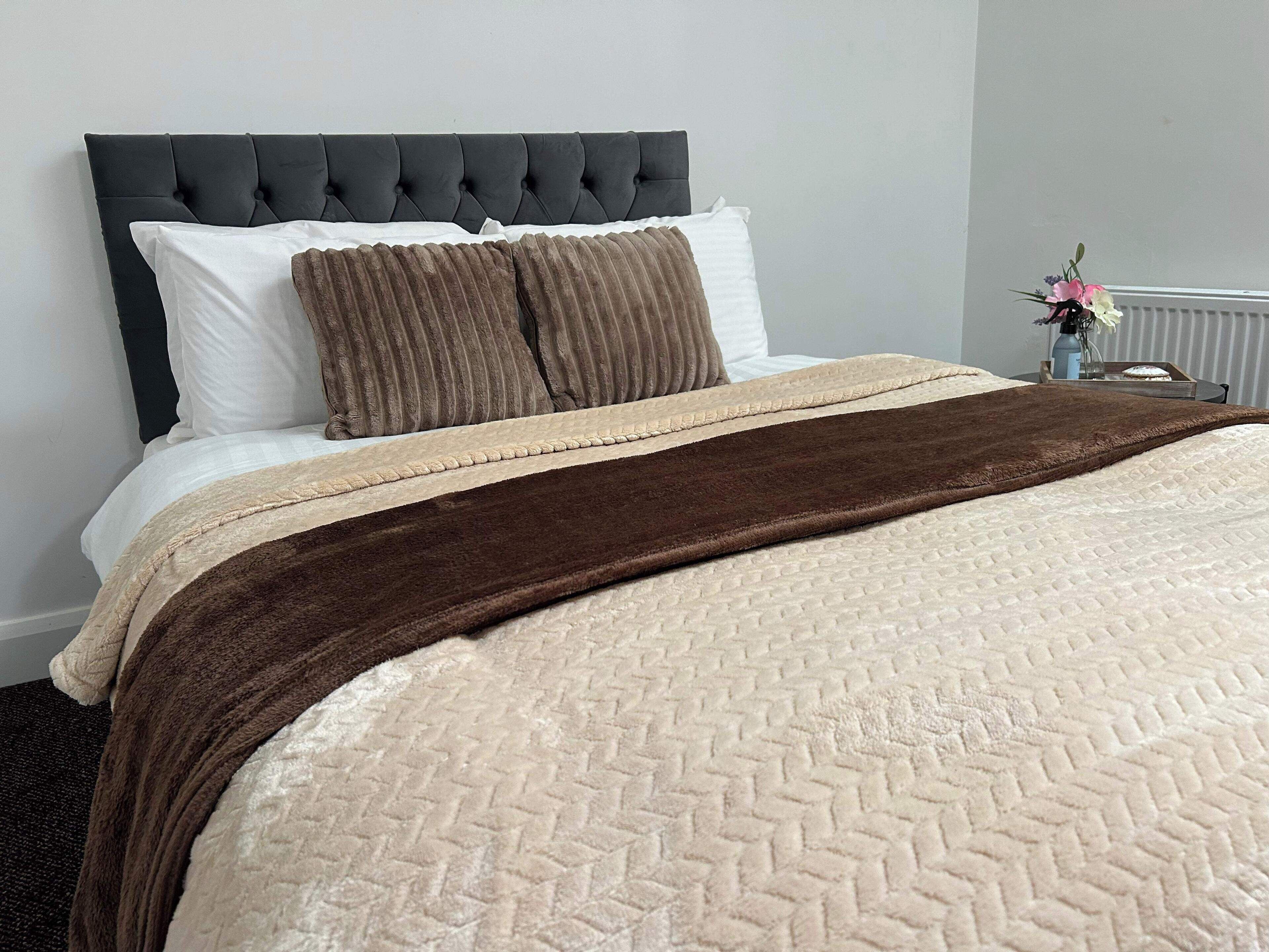 10 bedrooms, free WiFi, bed sheets