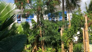 Enceinte de lâhĂ©bergement