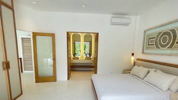 5 bedrooms, WiFi, bed sheets