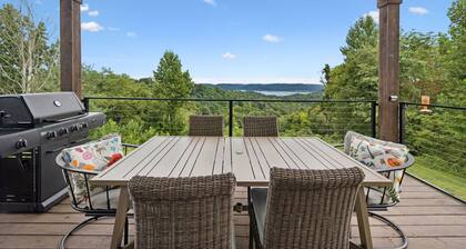 Grand Ole View on Center Hill Lake in Smithville, TN