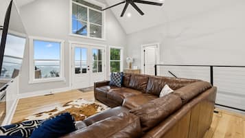 Smart TV, fireplace, books