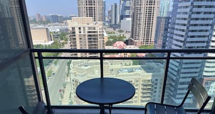 Modern 1-bedroom condo near Square One Mall Mississauga.