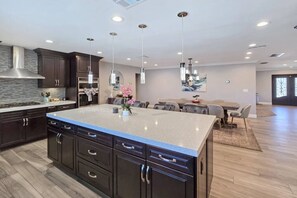 Dining - The Strip Escape | Private Pool ,BBQ & Fireplace! (Las Vegas)