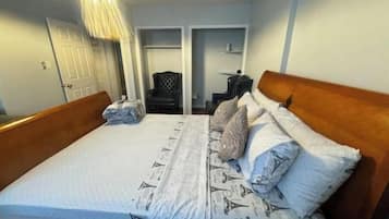 3 bedrooms, in-room safe, iron/ironing board, travel crib