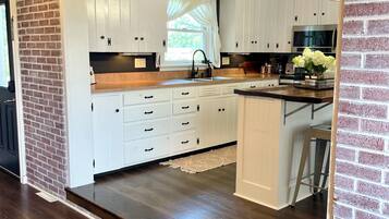 Microwave, oven, stovetop