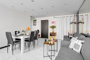 Interior - TBS 337 - Elegant apartment in Paris (Paris)