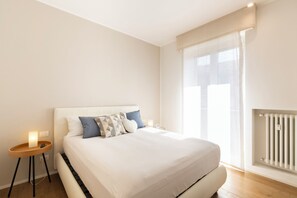 Comfort Apartment | Iron/ironing board, free WiFi