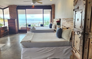 15 bedrooms, WiFi, bed sheets