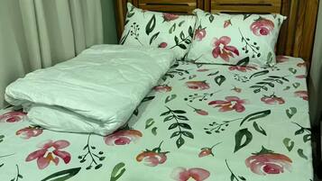 1 bedroom, iron/ironing board, WiFi