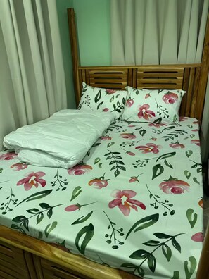 1 chambre, fer et planche à repasser, Wi-Fi