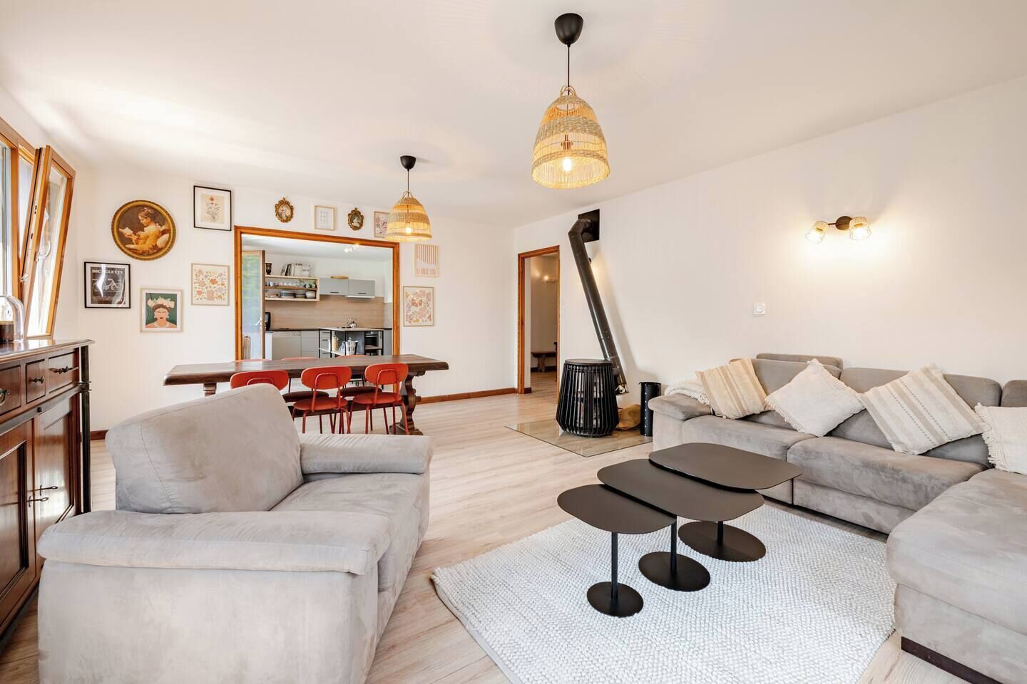 Fernseher, Kamin