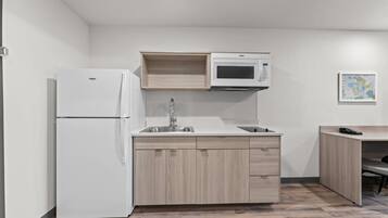 Suite, 1 cama King size, para no fumadores | Wifi gratis y ropa de cama