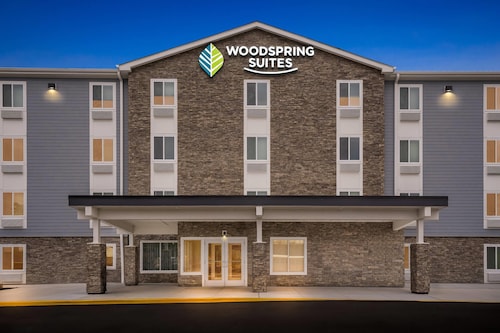 Woodspring Suites Wilmington Riverfront