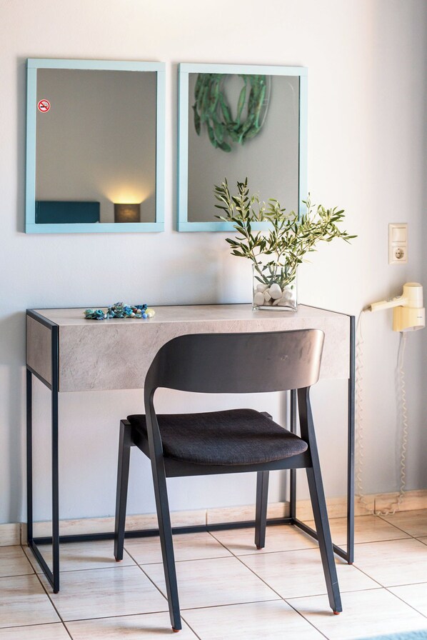 Habitación doble clásica, vista al patio | Wifi gratis 