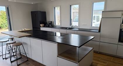 Maison neuve 14 personnes vue sur Marais proche Mer avec Sauna 4 personnes