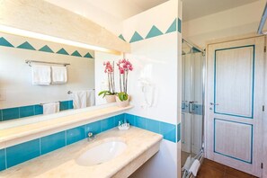 Appartement, 1 chambre | Salle de bain