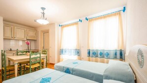 Apartment, 1 Bedroom - Charming Baia Marina Apartments With Stunning View 1 Bedroom Apartment Sleeps 4 (Orosei)