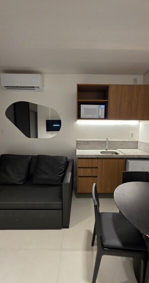 Apartemen Deluks, beranda, pemandangan kebun | Area keluarga