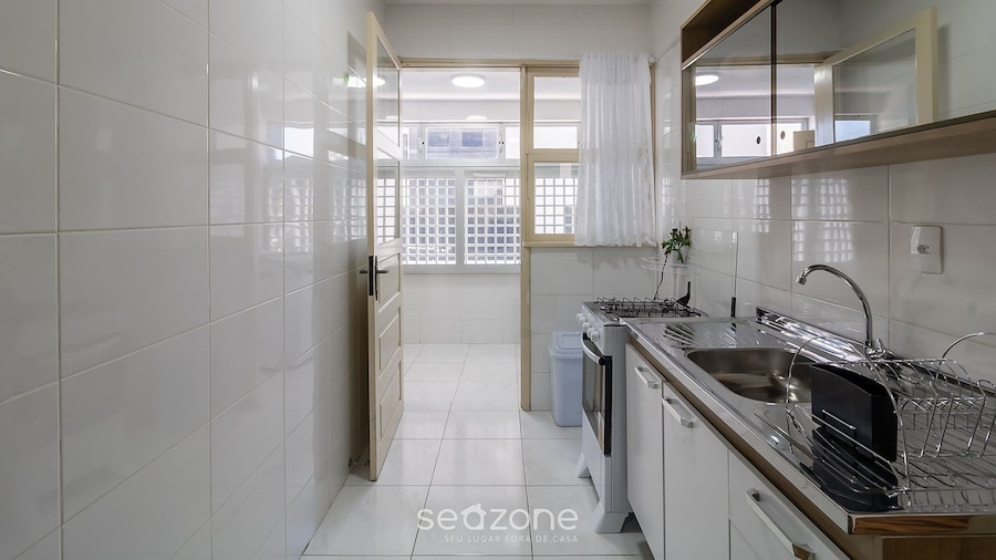 Beachfront Apartment With Side Beach View Ety0024