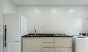 Basic Apartment | Private kitchen