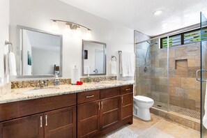 公寓客房, 1 張特大雙人床 (Keauhou Punahele#D-102) | 浴室