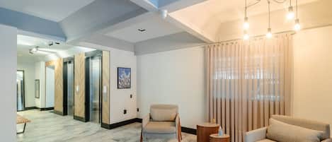 Basic Apartment | Interior