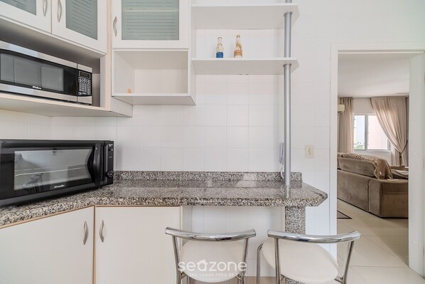 Basic Apartment | Interior