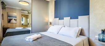 Modern and Fully Equipped Apartments Just Minutes From the sea at Meia Praia - GRI
