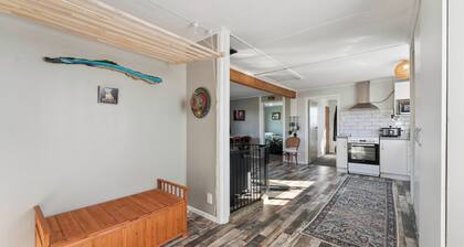 The Flax Cottage - National Park Holiday Home