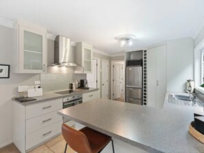 Fridge, microwave, dishwasher, coffee/tea maker