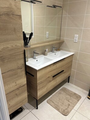 Hair dryer, towels, soap, toilet paper