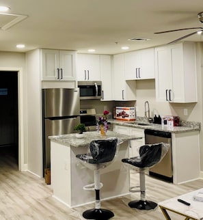 Microwave, oven, stovetop, dishwasher