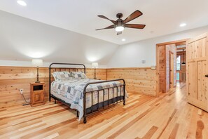 4 habitaciones, escritorio, wifi gratis y ropa de cama 